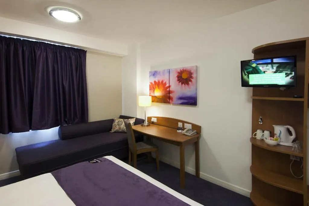 Premier Inn London County Hall-1