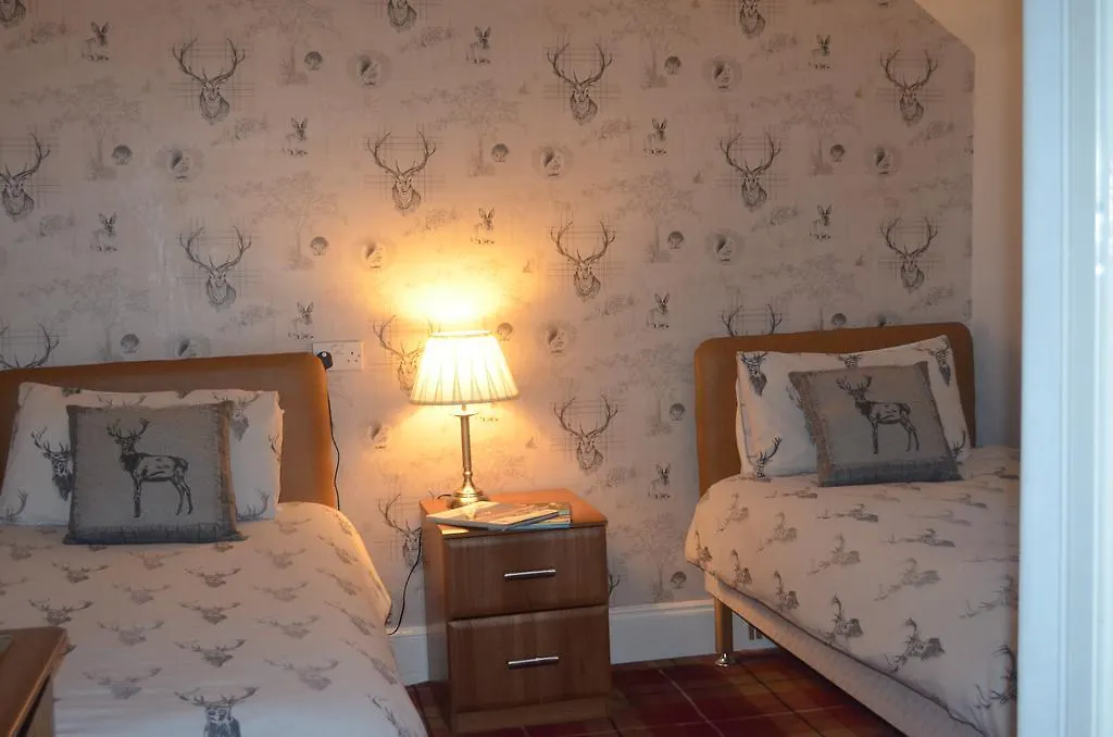 Roseneath Guest House-1
