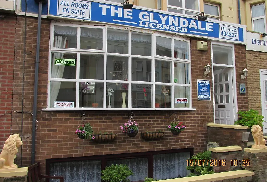 The Glyndale Hotel-1