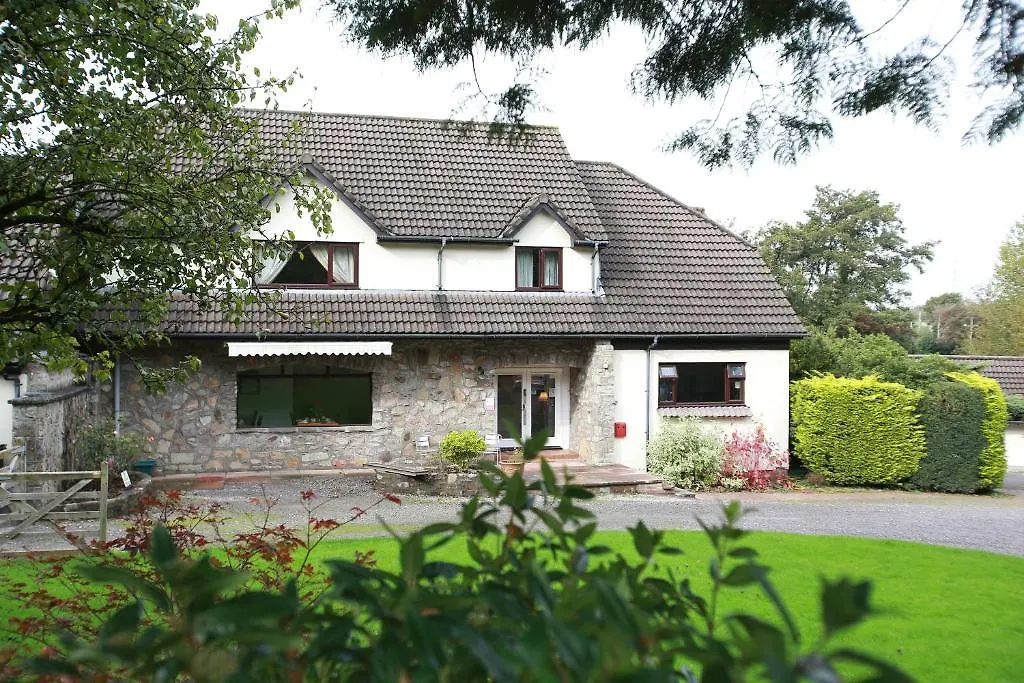 Ewenny Farm Guest House-1