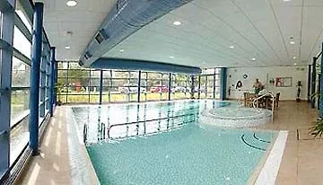 Moat House-1