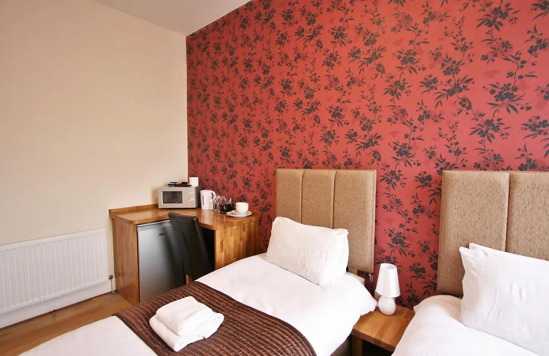 Central Studios Gloucester Place By Roomsbooked-1