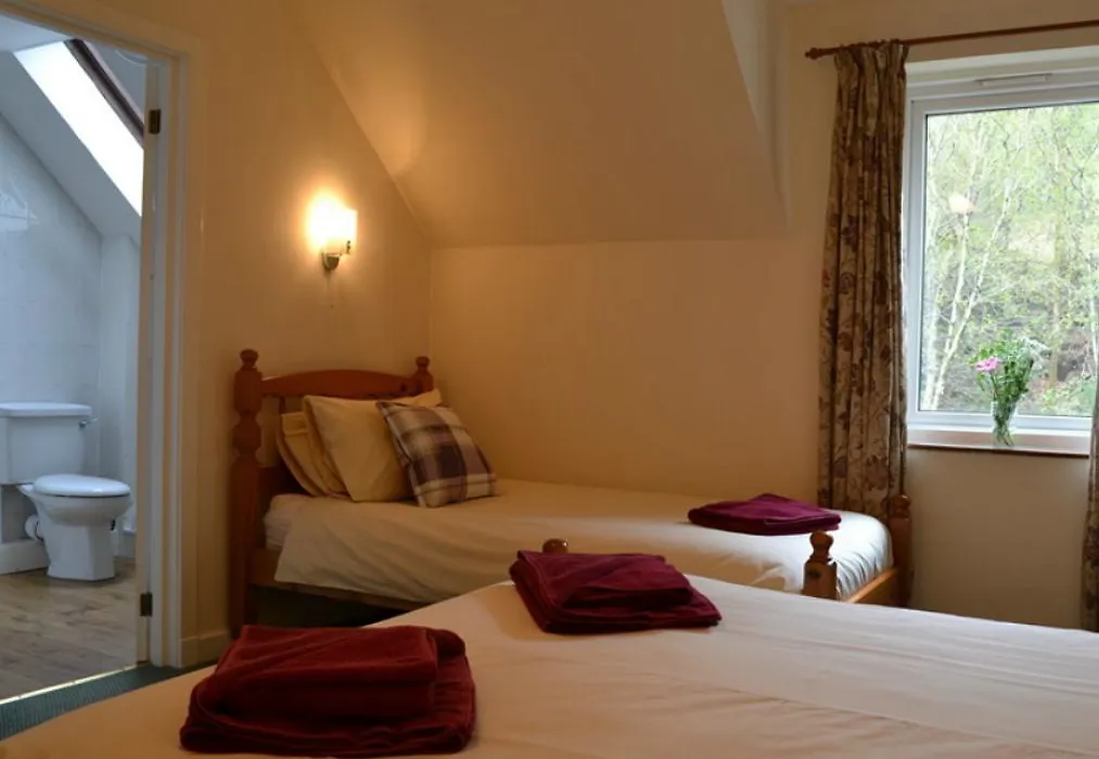 Tailrace Inn-1