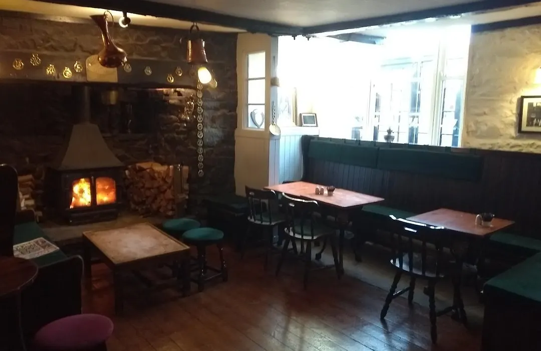 Llanerch Inn-1