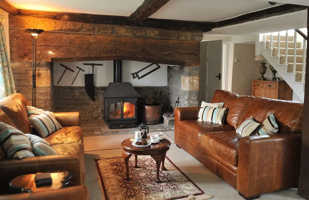 Frog Street Farmhouse-1