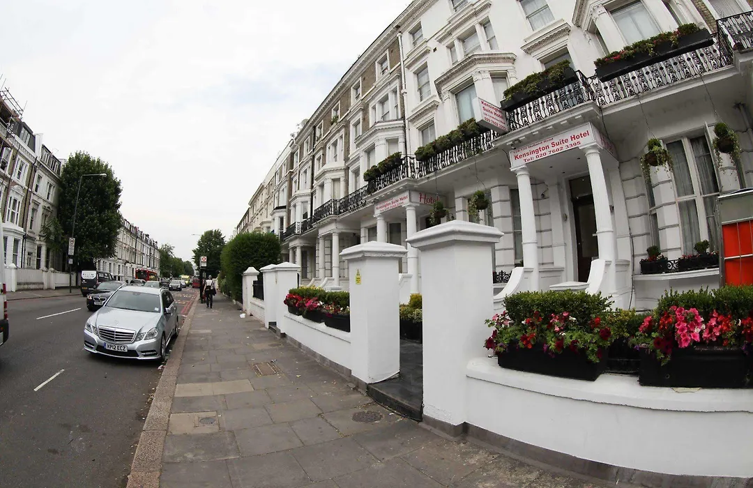 Kensington Suite Hotel-1