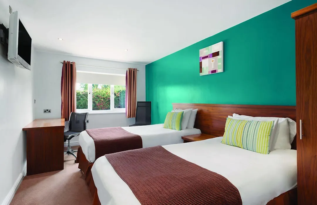 Gateway To Wales Hotel & Leisure Club-1