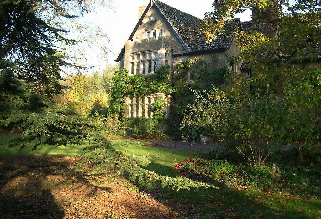 Lullington House-1