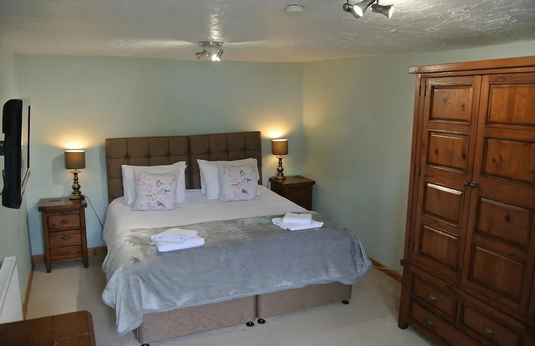 The Horse & Jockey Inn-1