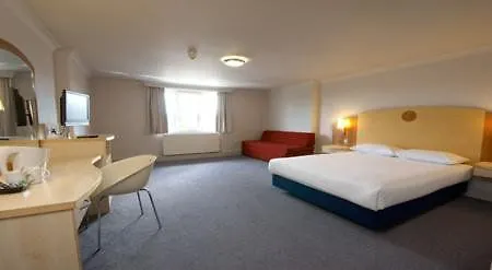Travelodge Reading Oxford Road-1