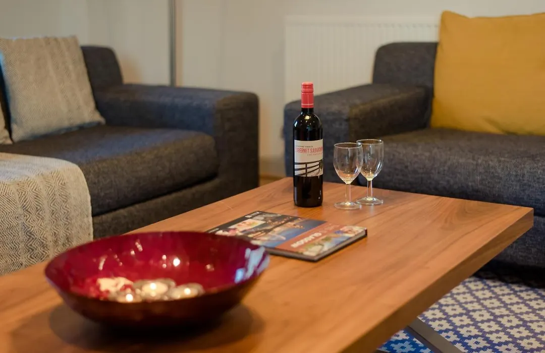 Premier Suites Plus Glasgow George Square-1