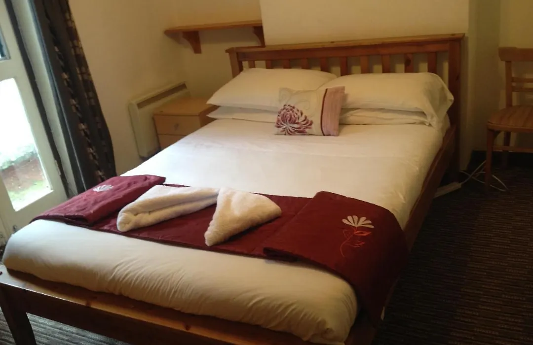 Sandpiper Guest House-1