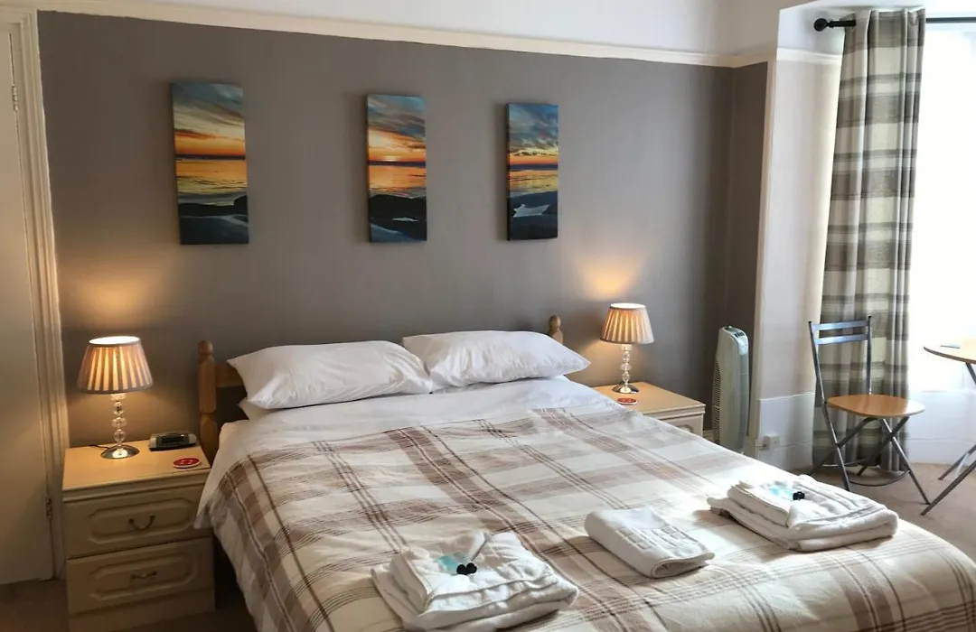 The Acorn Lodge-1