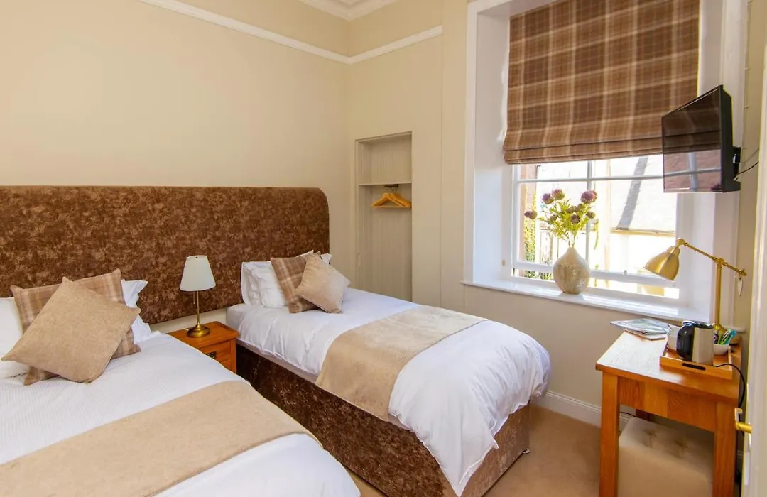 Dryburgh Arms Pub With Rooms-1