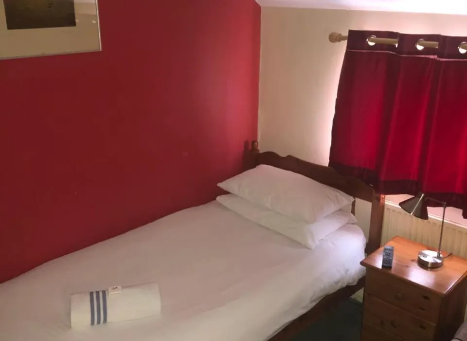 Red Lion Accommodation-1