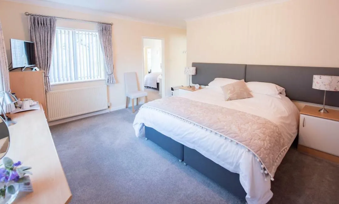 Riseden Bed And Breakfast-1