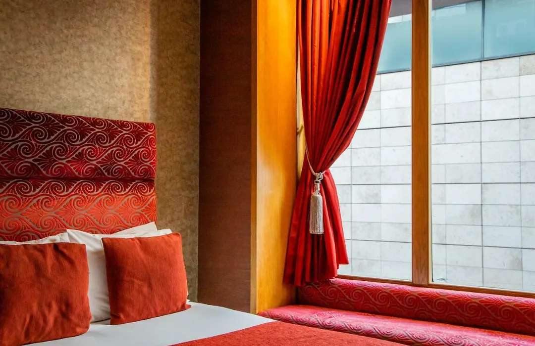 Signature Living Hotel-1