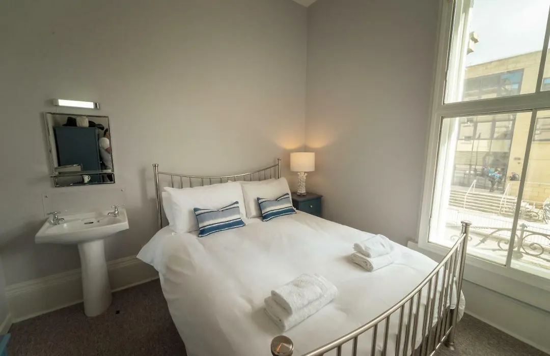Anabelle'S Guest House-1