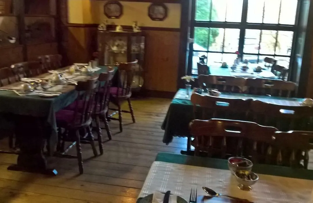 Rhymney House Hotel-1
