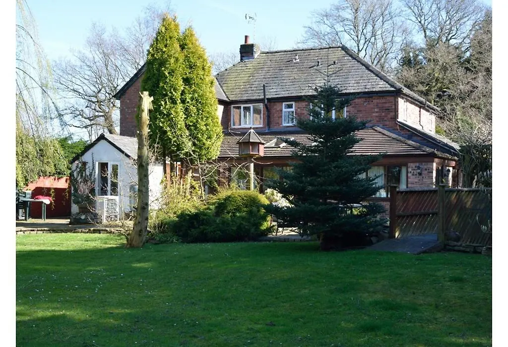 Laburnum Cottage Guest House-1