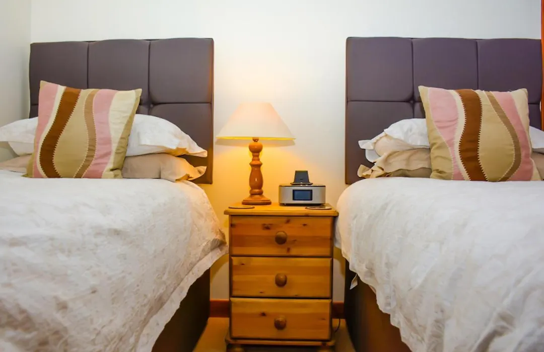 Clarke Cottage Guest House-1