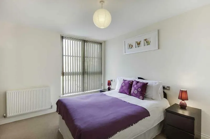 Ur Stay Apartments Freemens Meadow-1