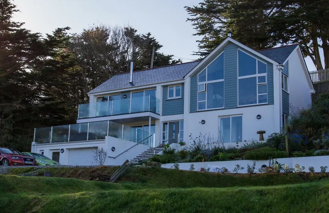 Holywell Bay B & B-1