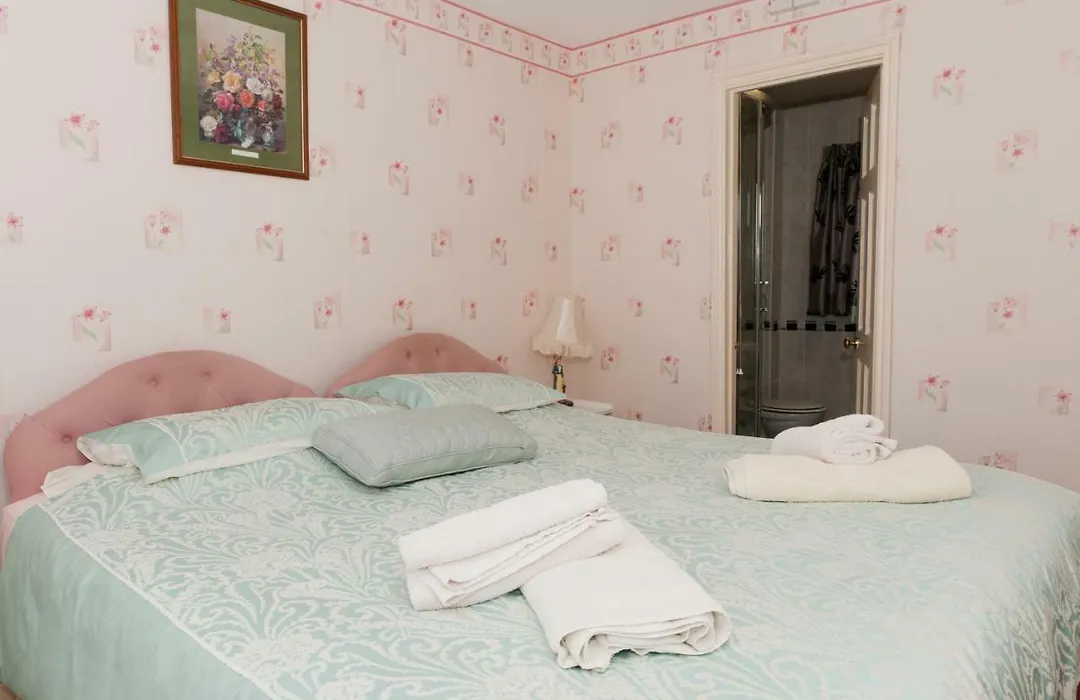 Birtley House Guest House B&B-1