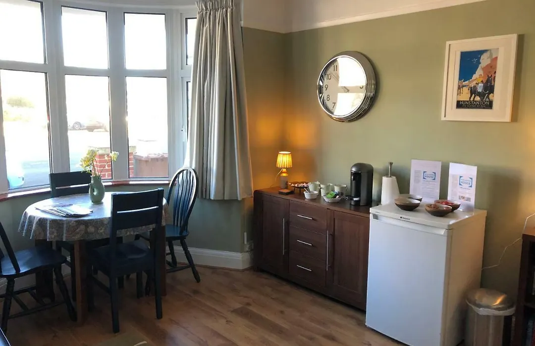 Burlington House Guest House-1