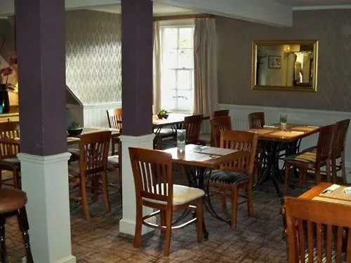 Prince Of Wales Marlow-1
