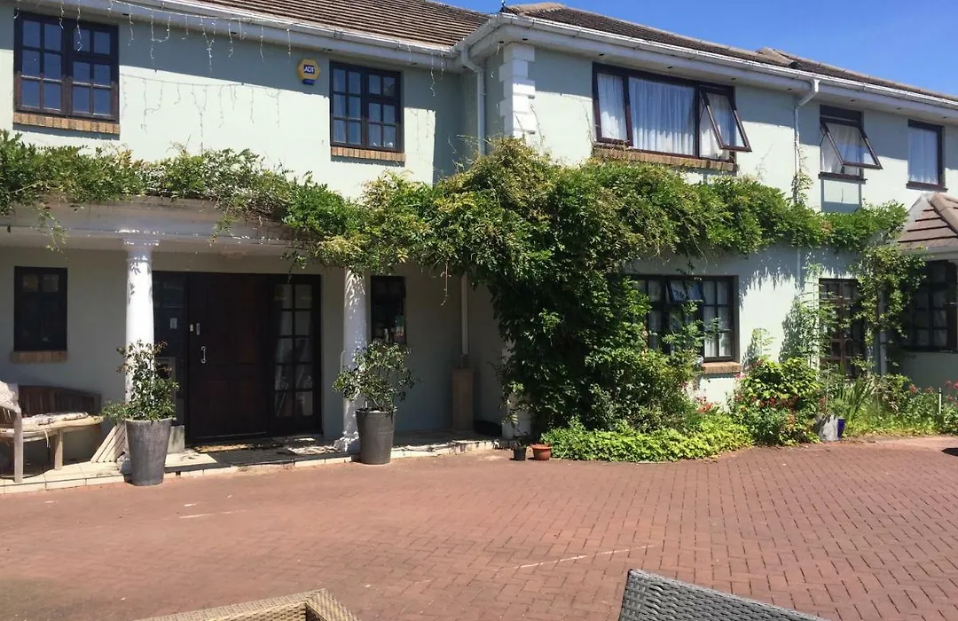 Parc Lodge Guesthouse-1