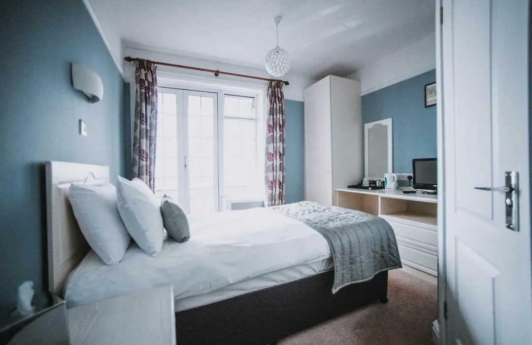 Bedford Hotel-1