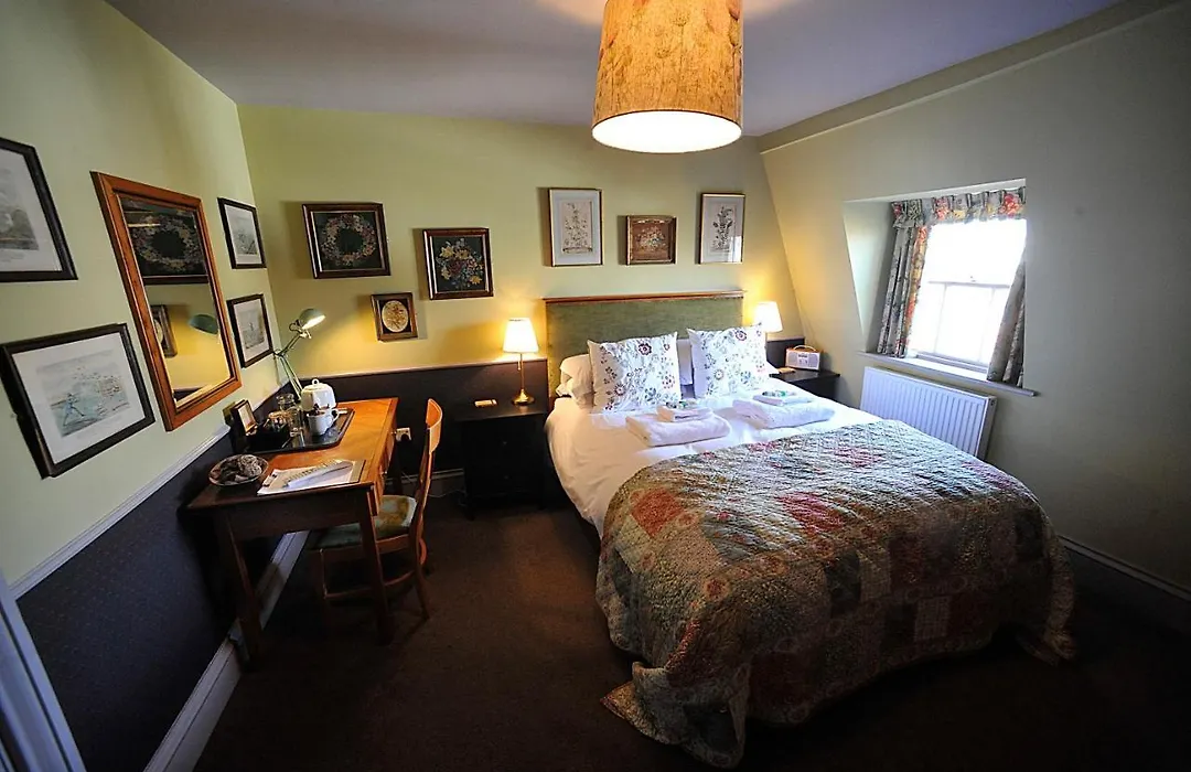 The Lamb Inn-1