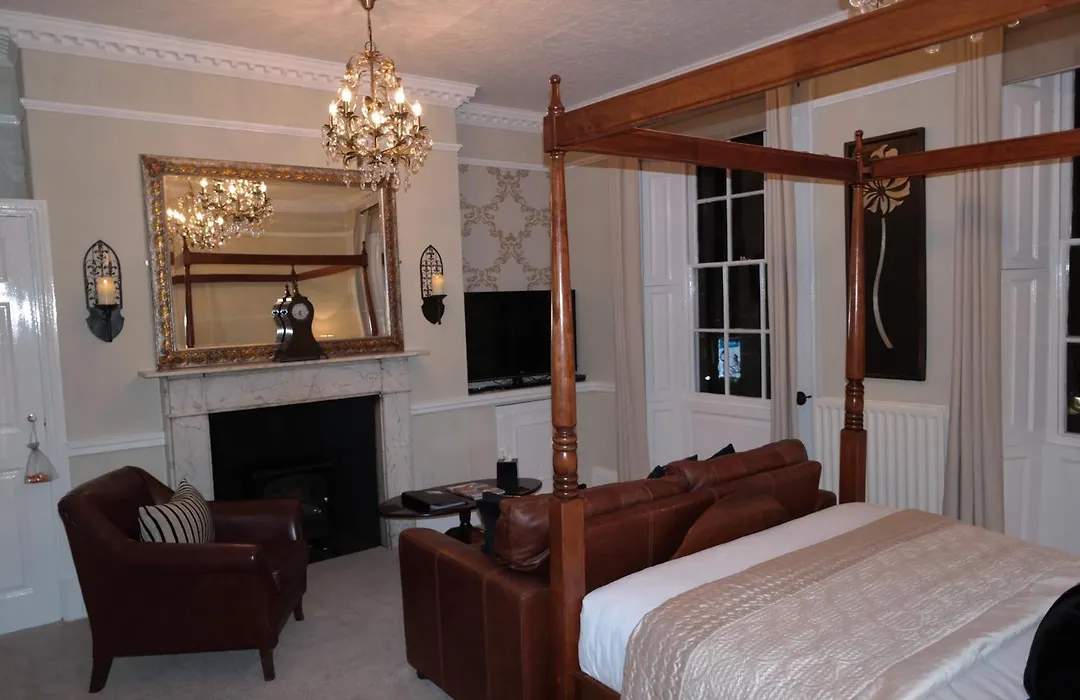 White Linen Whitby, Room Only-1