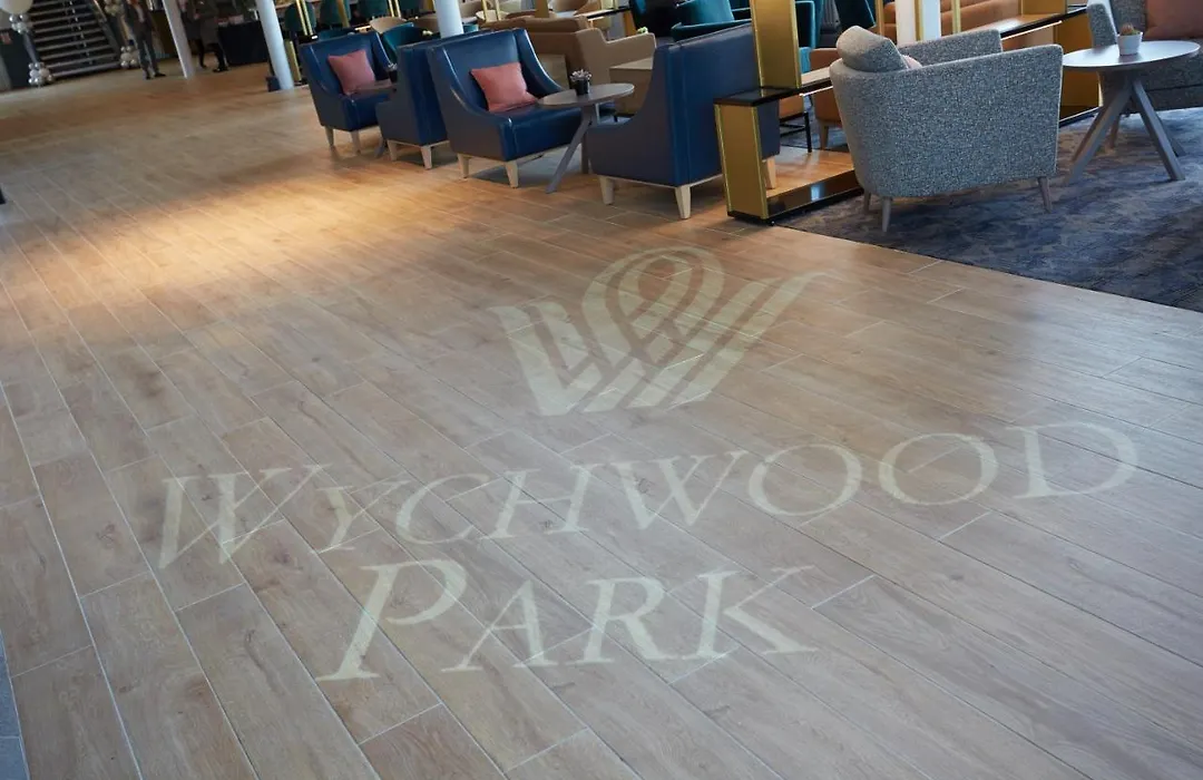 Wychwood Park Hotel And Golf Club-1