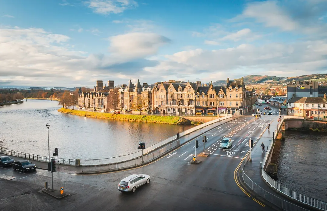 Highland Apartments By Mansley-1
