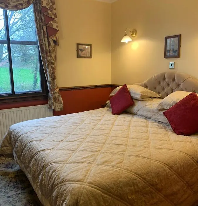 Lyndon House-1