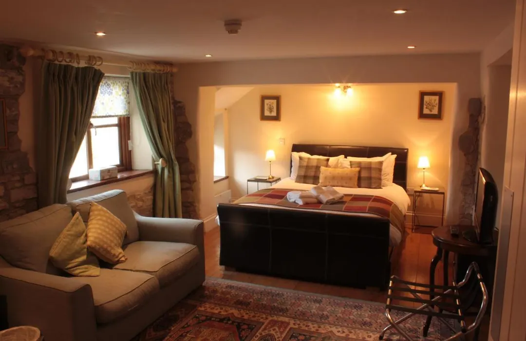 The Farmers Arms-1