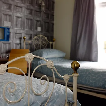 Bedlam House-2