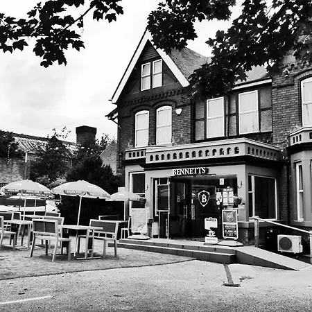 Bennetts Hotel-2