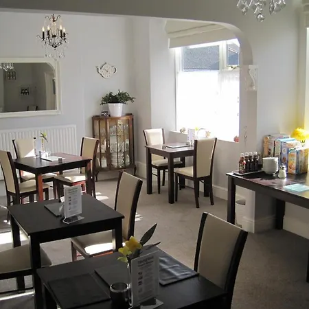 Spreyton Guest House-3