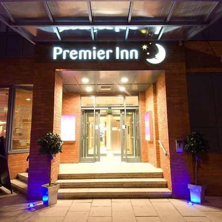Premier Inn Chester City Centre-3