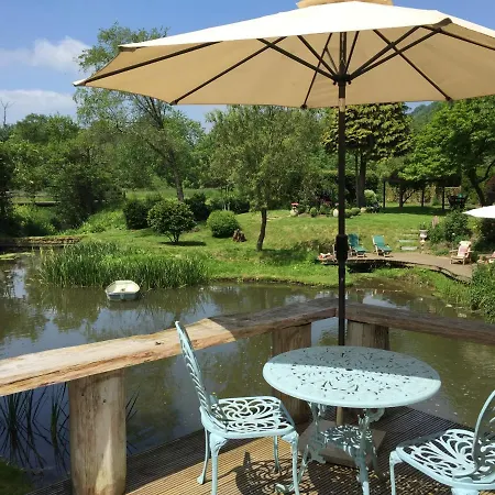Castle Mill Bed And Breakfast Dorking-3