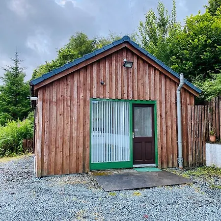 Hazelmount Self-Catering Cabin-2