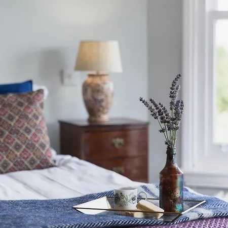 Bridstow Guest House-3