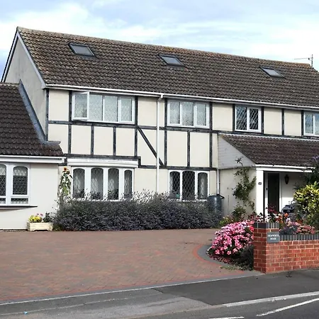 Highworth House-2