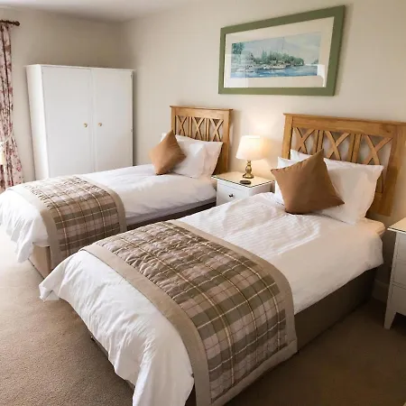 Pengelly Farmhouse B&B-3
