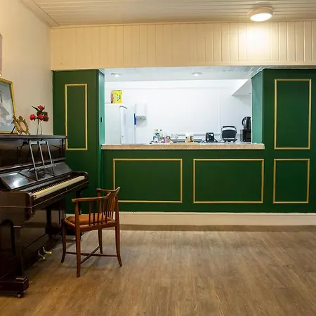 The Maycliffe Hotel-2