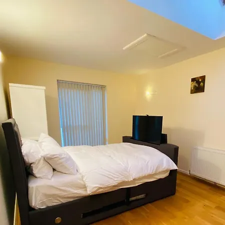 Birmingham Guesthouse-3