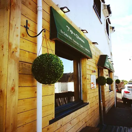 The Chlachain Inn-3